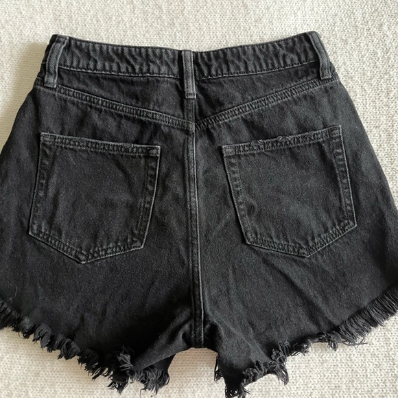 Wild Fable Highest Rise Black Denim Shorts - Picture 2 of 3